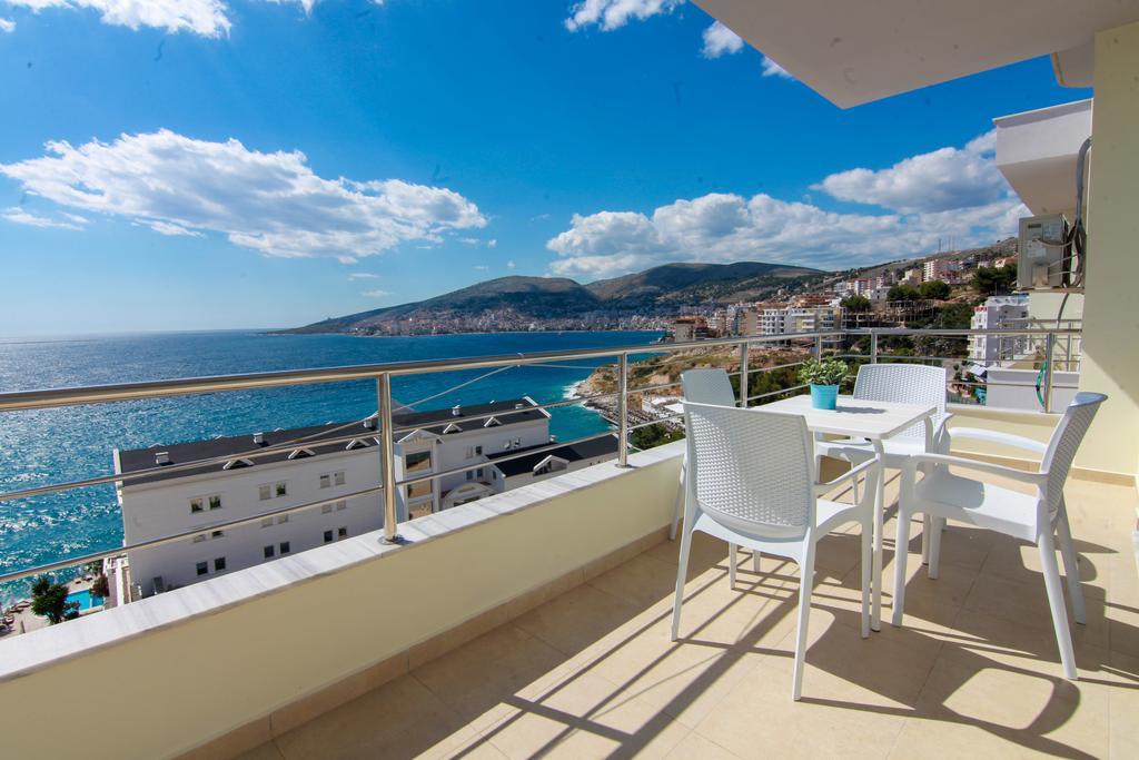 Blue Sea Apartments Саранда Экстерьер фото