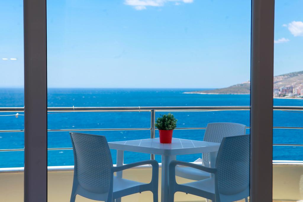Blue Sea Apartments Саранда Экстерьер фото